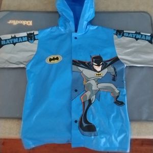 Batman children's raincoat, awesome graphics, one size fits all.